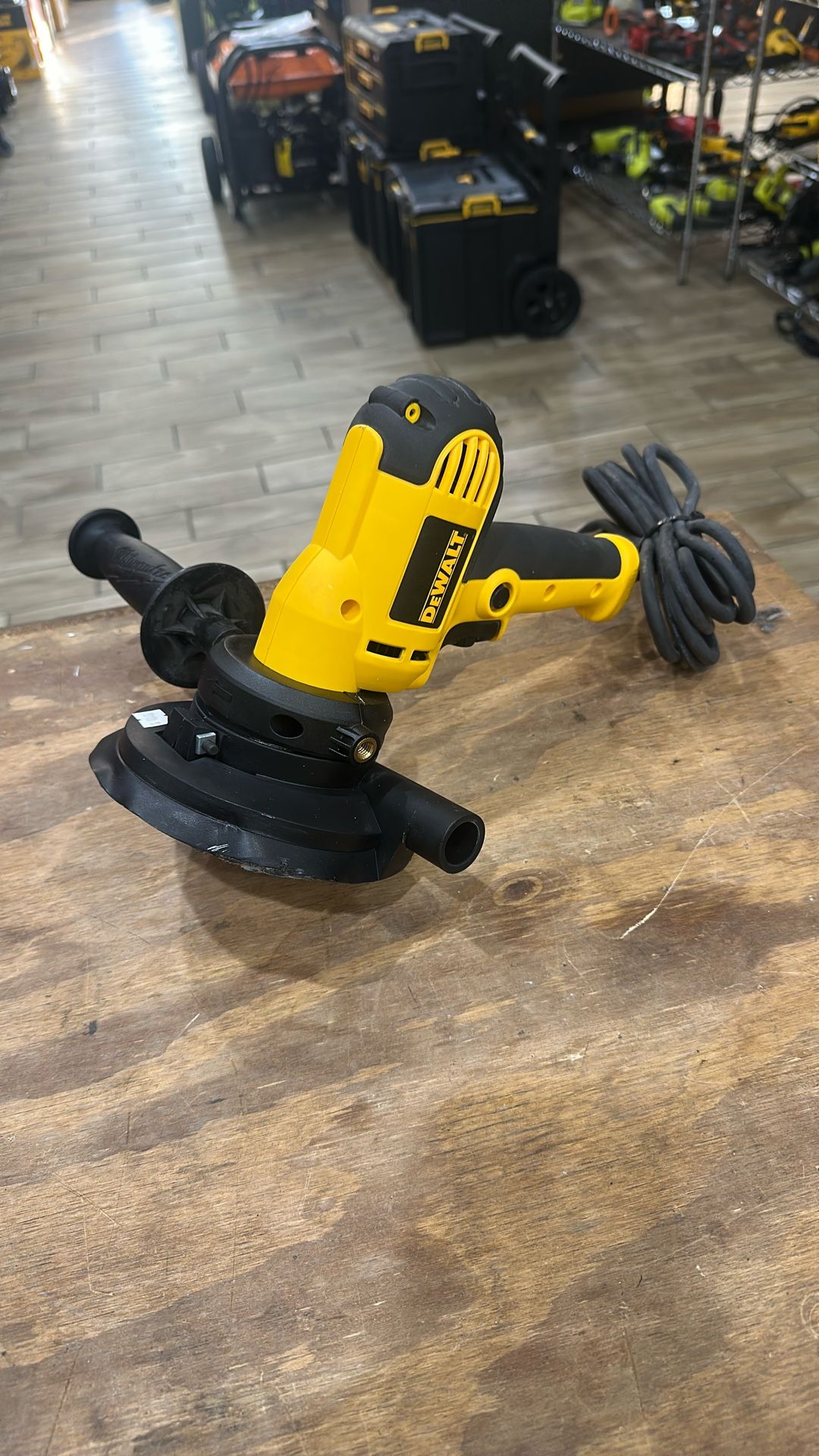 Dewalt 6 Amp Corded Variable Speed Disk Sander with 5 in., 8 Hole Hook and Loop Pad, Dust Shroud and Wrench