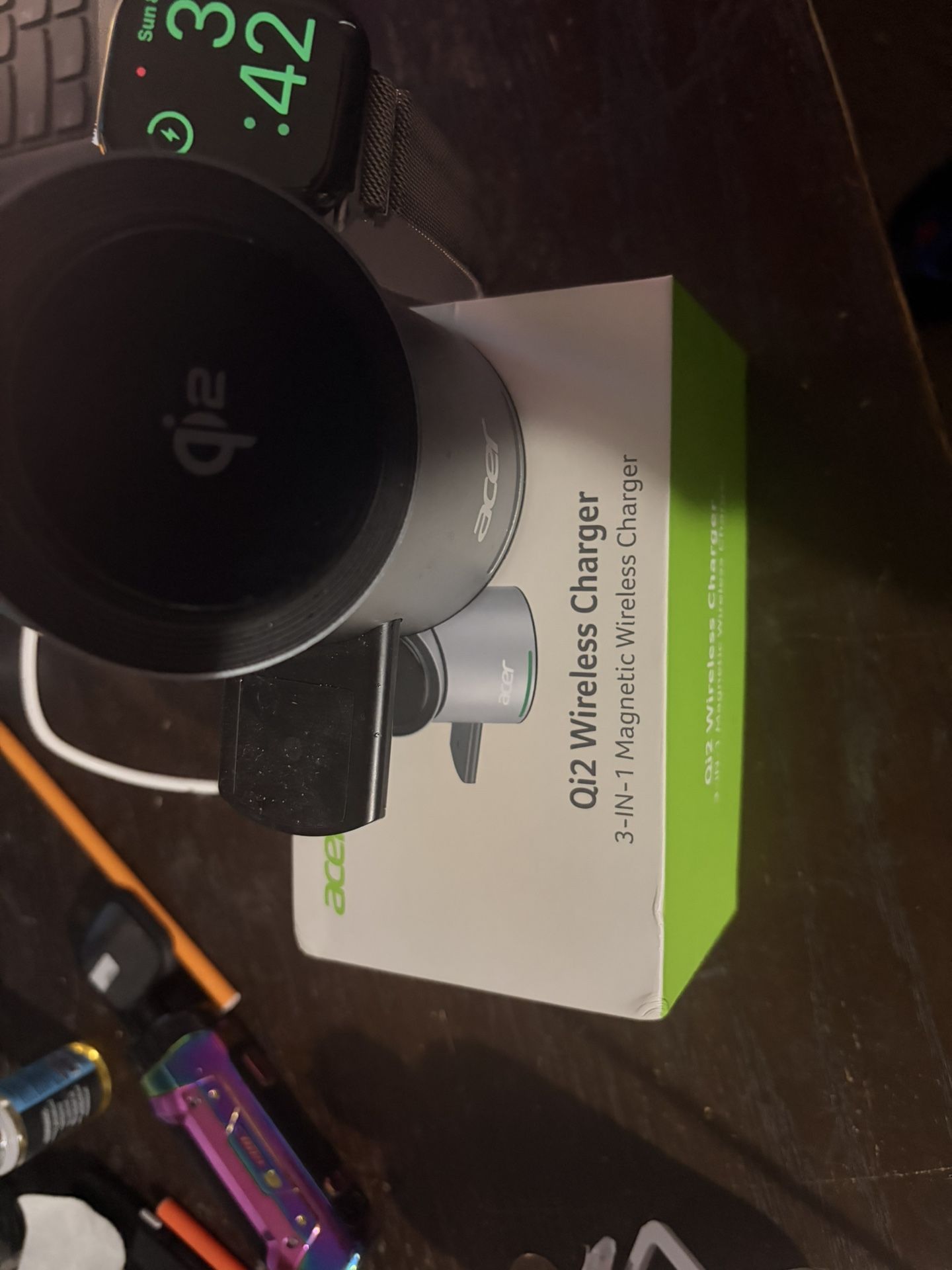 Qi2 magnetic wireless charger