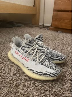 Yeezy 350 boost zebra