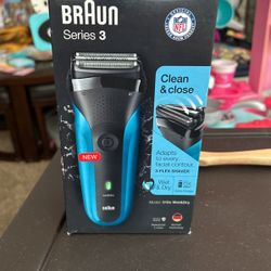 BRAUN shaver 