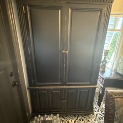 Ballard Designs Hutch (DISTRESSED WOOD) - with slide out desk shelf - MOTIVATED & Flexible