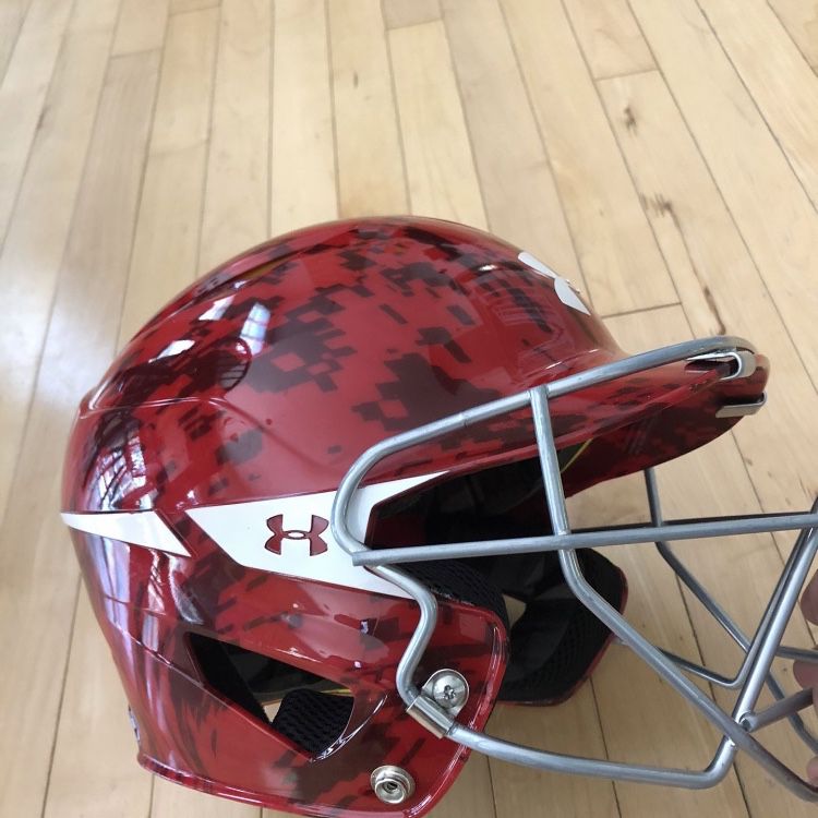 UNDER ARMOUR batting helmet and cage for Sale in Streamwood, IL - OfferUp