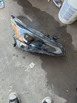 Nissan Altima 19-22 Headlight 