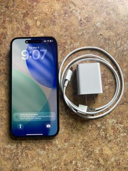 iPhone 15 Plus *Unlocked*