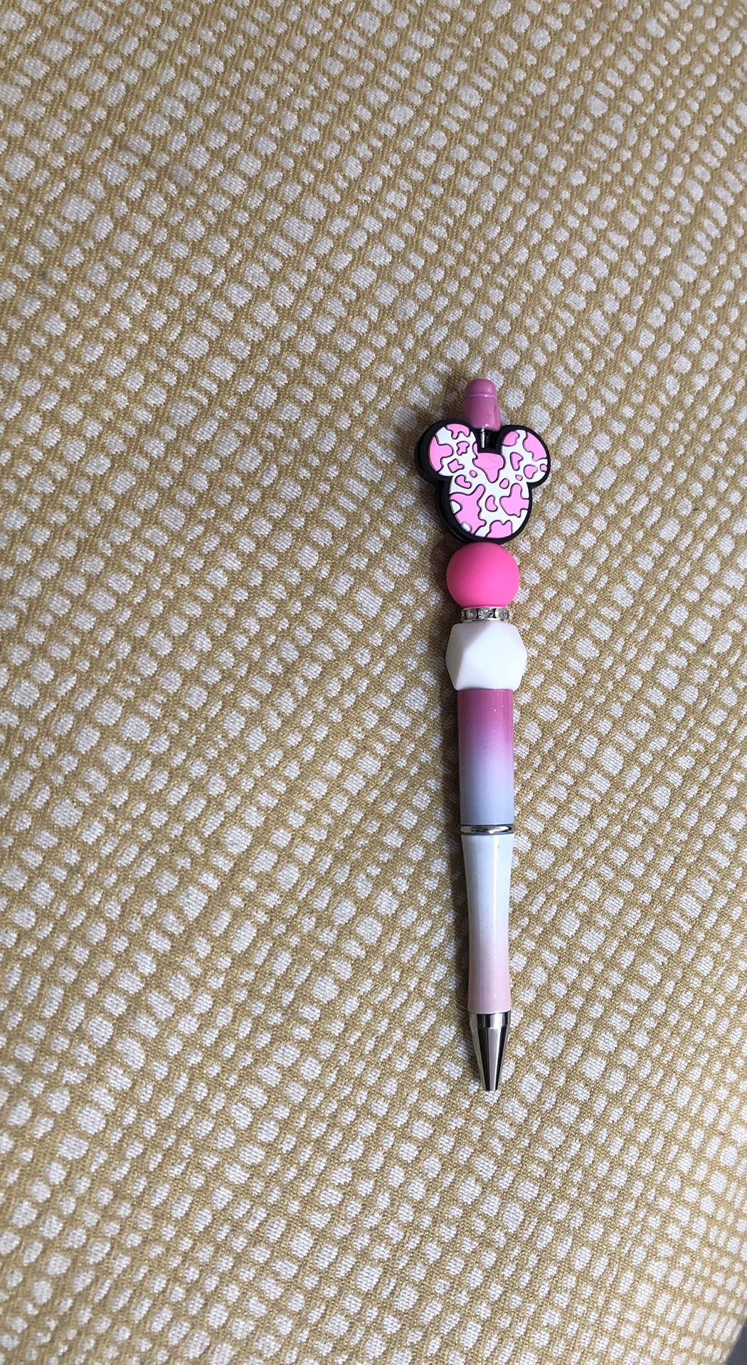 Disney Minnie Mouse beads pen pink purple . 6”LX 1” W