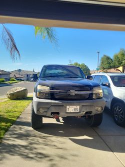 2005 Chevrolet Avalanche" The North Face"