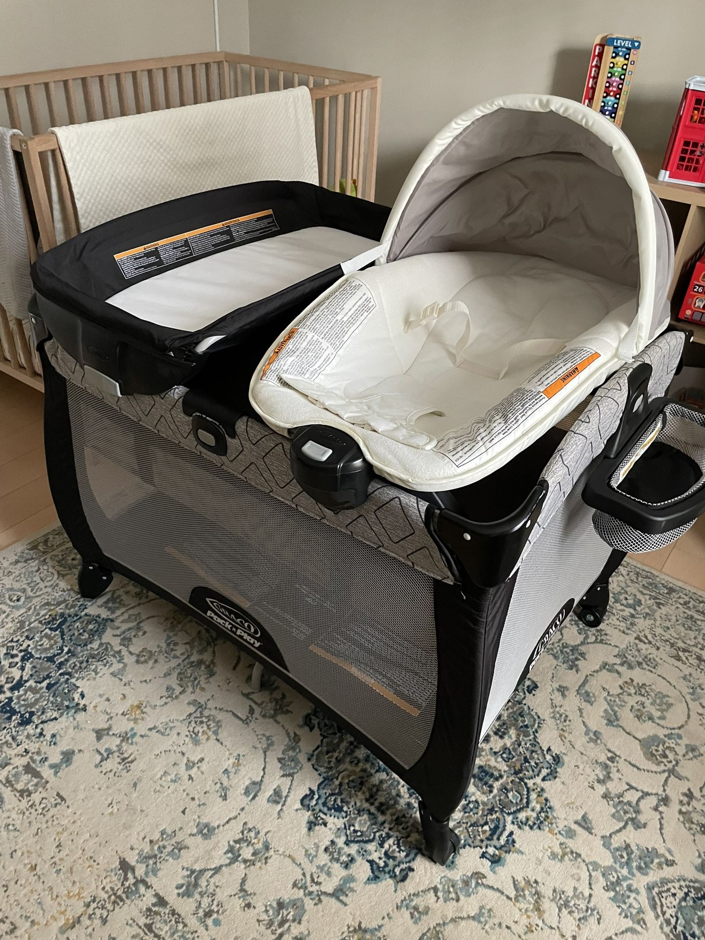 Graco Pack N Play Quick Connect Portable Napper