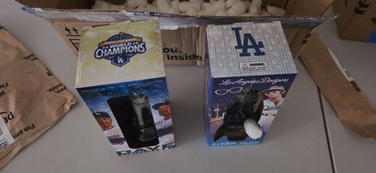 Dave Roberts and Dodgers Elton John Bobblehead