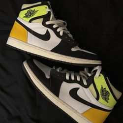 Jordan 1 high “volt”