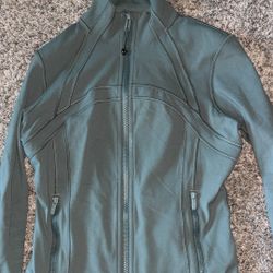 lululemon jacket size 6 palm deco