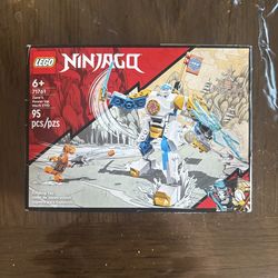Retired NEW sealed Ninjago Zane mech 2022