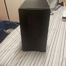 Small Desk Size Mini Fridge