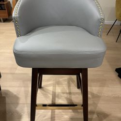 6 Tall Bar Stools 