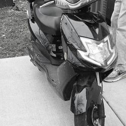 500 WATT WIZZER ELECTRIC SCOOTER 