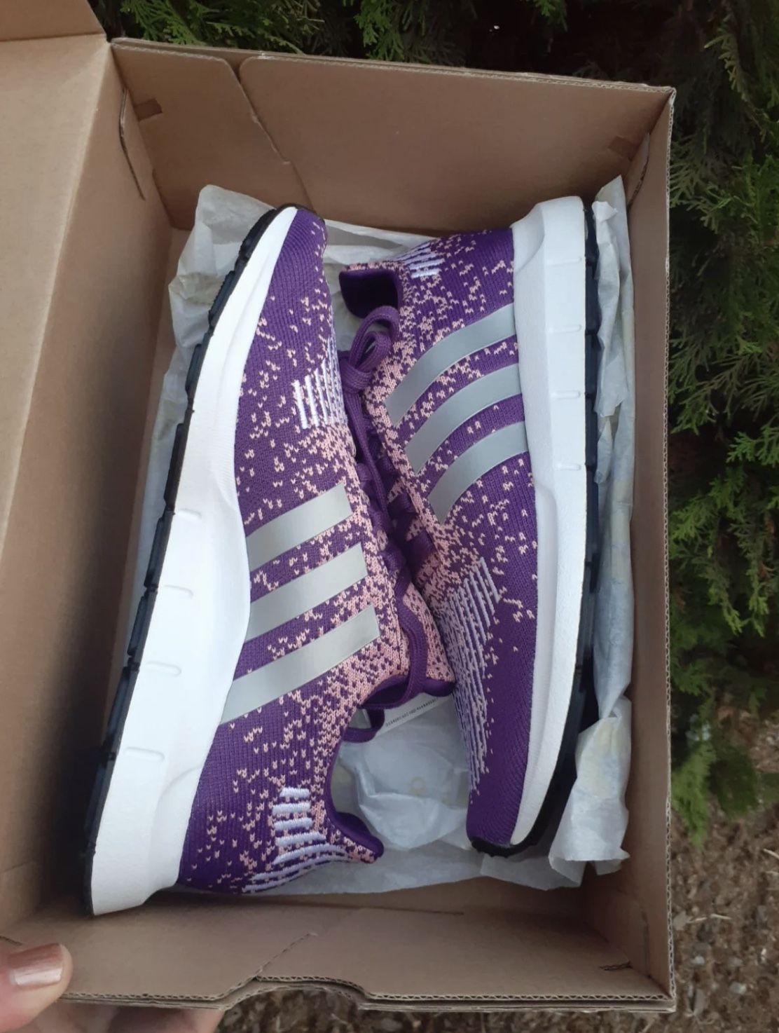 Women’s Adidas Swift