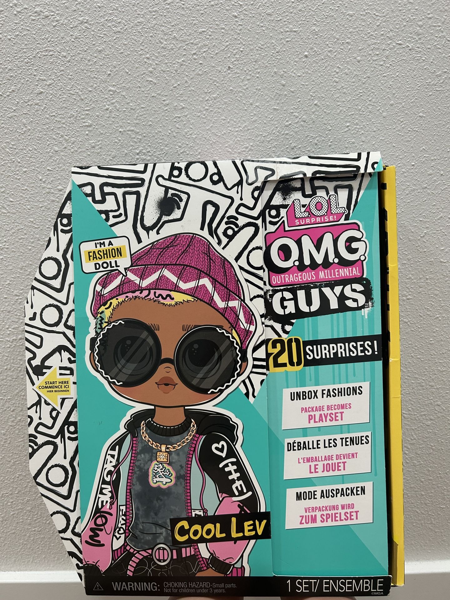 lol omg guys doll set