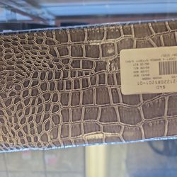 Croft-and barrow wallet