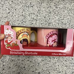 NWT Limited edition Strawberry Shortcake 2-Piece Mug Set