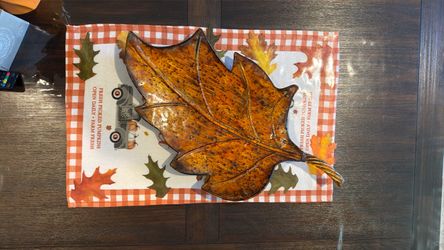 Large metal decoration leaf for fall season, $19
