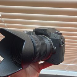 Panasonic DMC-G7  Camera With 14-42mm Lens