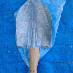 Round Point Shovel With Fiberglass Handle
