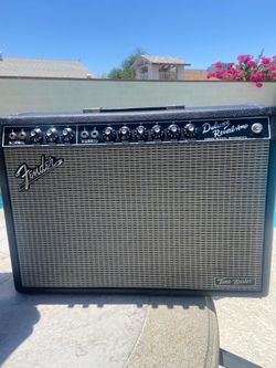 Guitar amp