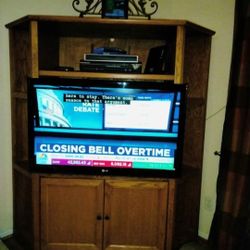 Excellent Condition. Corner Entertainment Center.