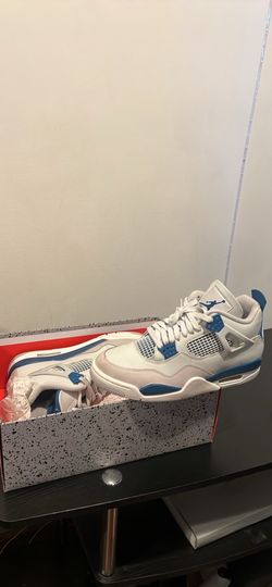 Jordan 4 Military Blue