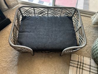 Dog bed