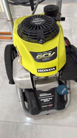 Honda 3000 PSI  Pressure washer starts easily, but shuts off when the trigger is pulled. Engine runs, but it stalls under load. Selling as-is for repa