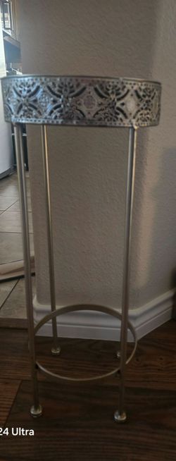 Small table $5