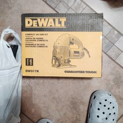 Compact Jig Saw Set