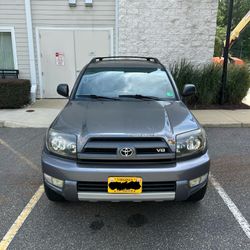2004 Toyota 4Runner SR5 V8 