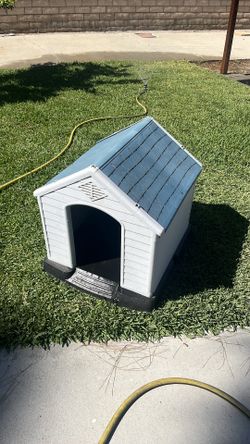 Small dog house
