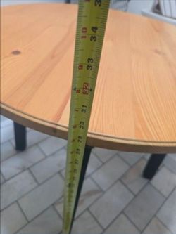 Round Ikea table