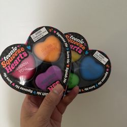 New Needoh Teenie Squeeze Hearts 