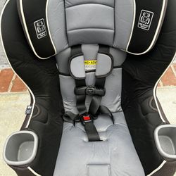 Graco car Seat 