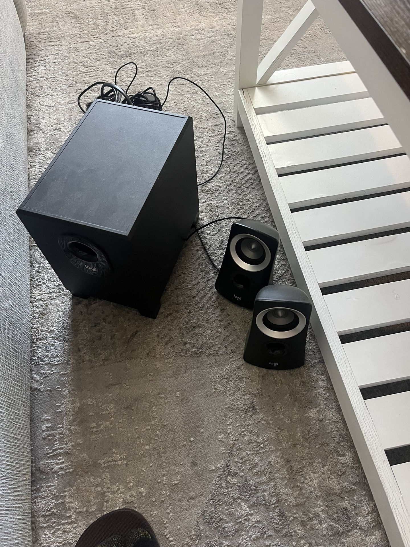 Logitech Z313 Desktop Speakers