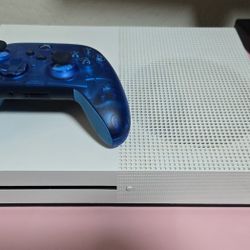 Xbox One S / Open to trade 