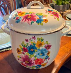 The Pioneer Woman Enamel on Steel Stockpot. Read description 1st