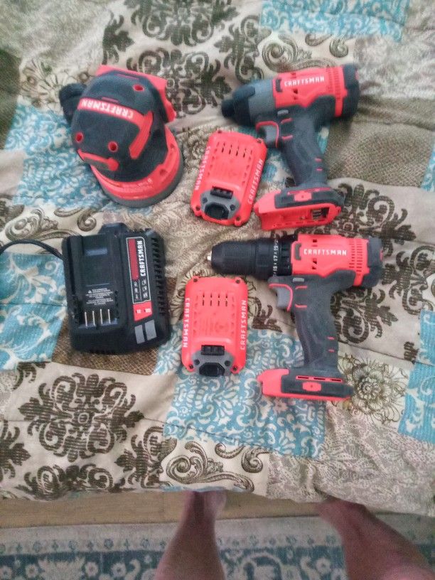 CRAFTMAN Drill/Impact