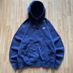 Nike Hoodie Size M