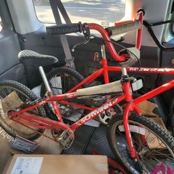 SCHWINN AEROSTAR BMX BIKE VINTAGE