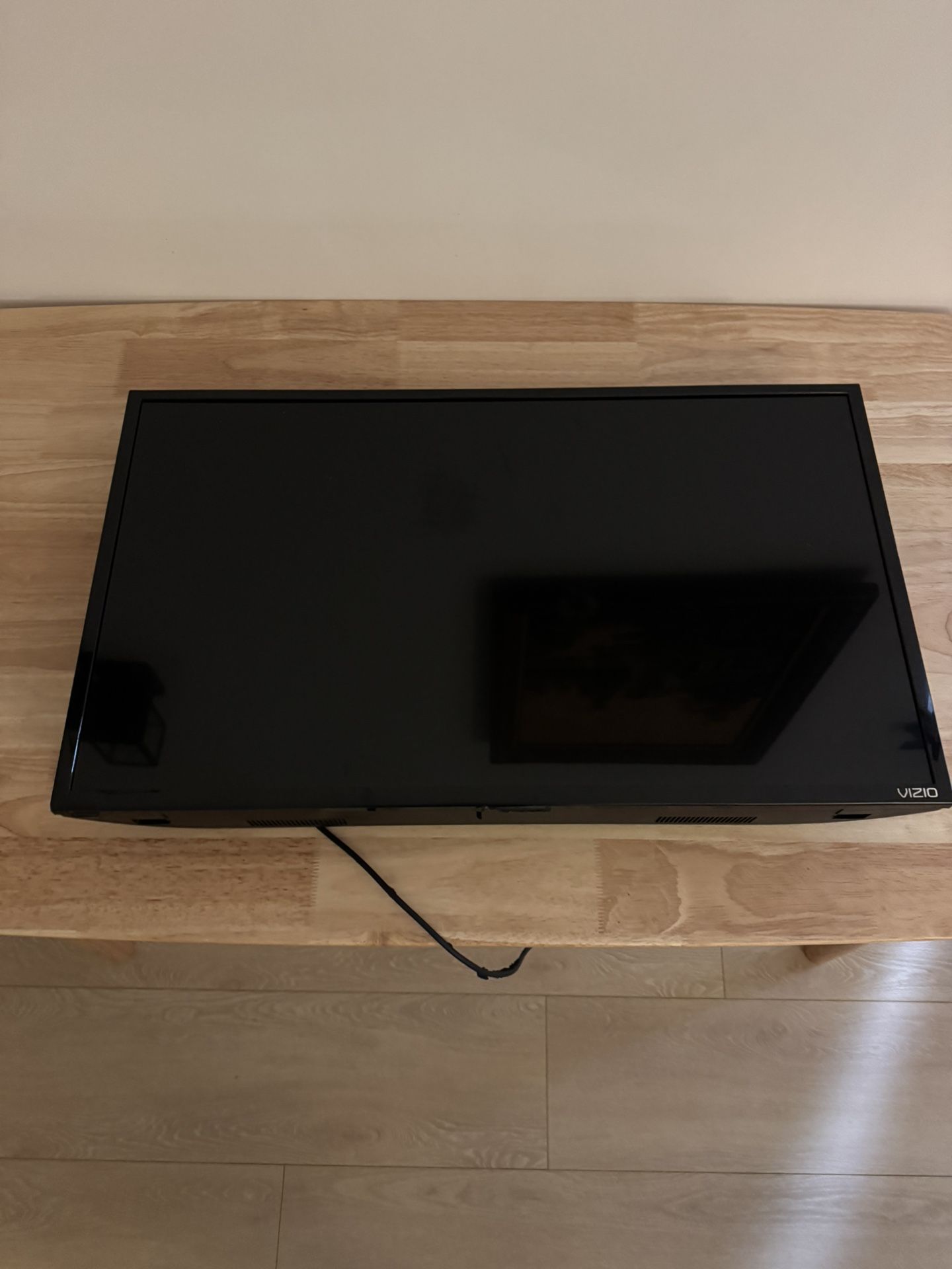 VIZIO 32-inch D-Series Full HD 1080p Smart TV