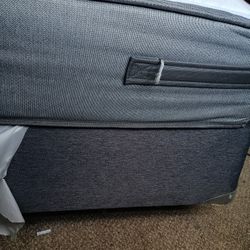 Queen Mattress, box spring And Frame