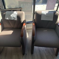 Set Of 2 Office Chairs Comfortable $100obo