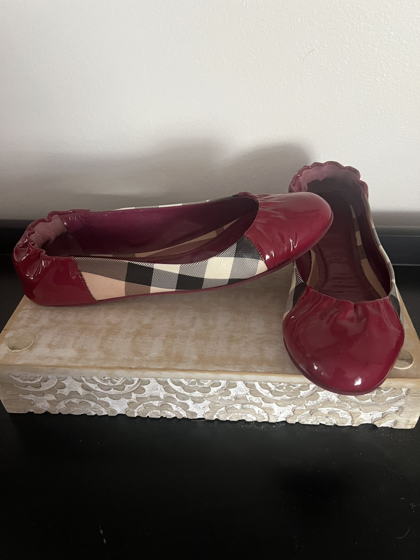 Raspberry Checkered Authentic Burberry Flats