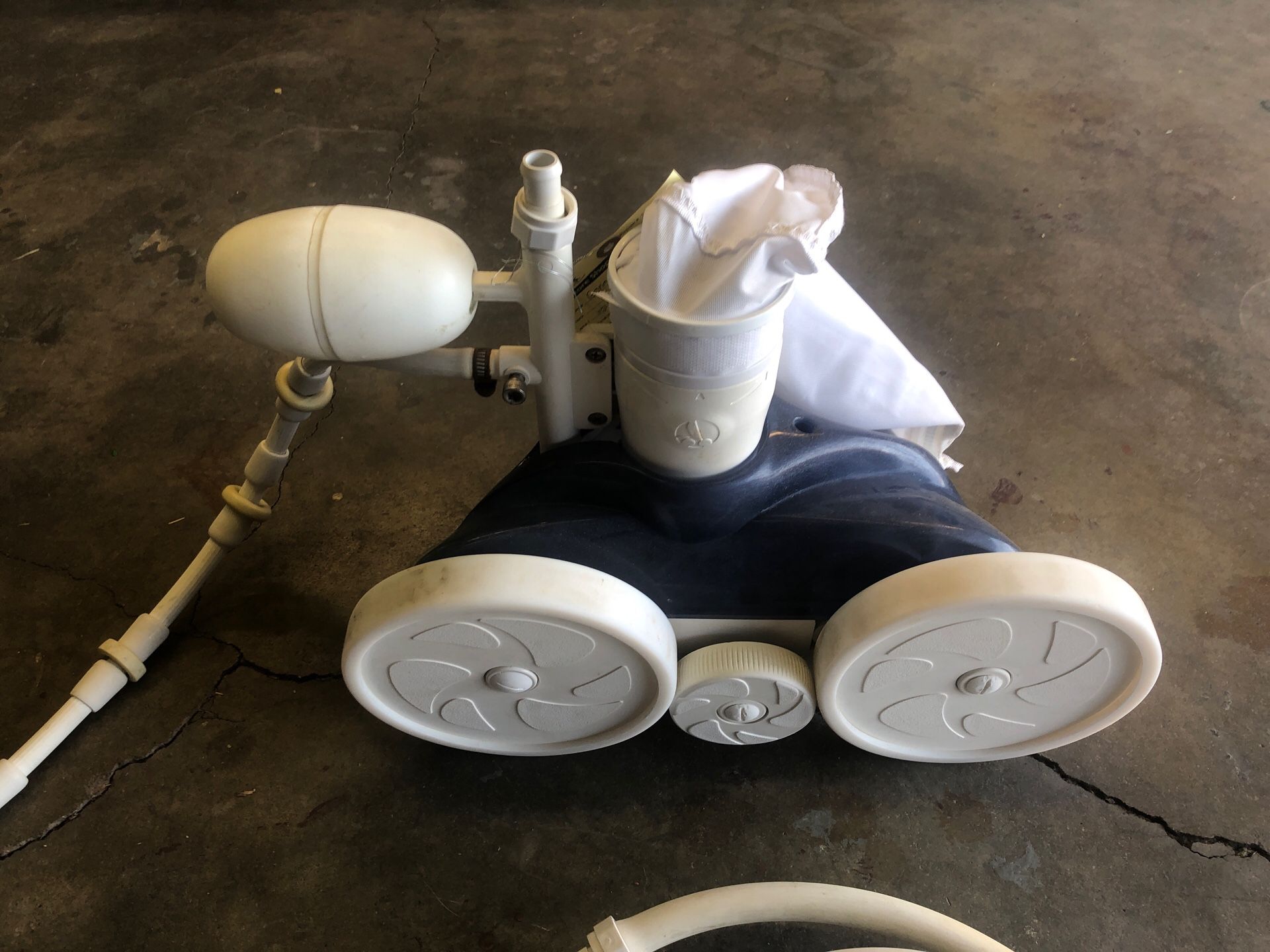 Polaris 280 pressure side pool cleaner