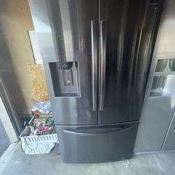 Samsung Black Stainless Counter Depth