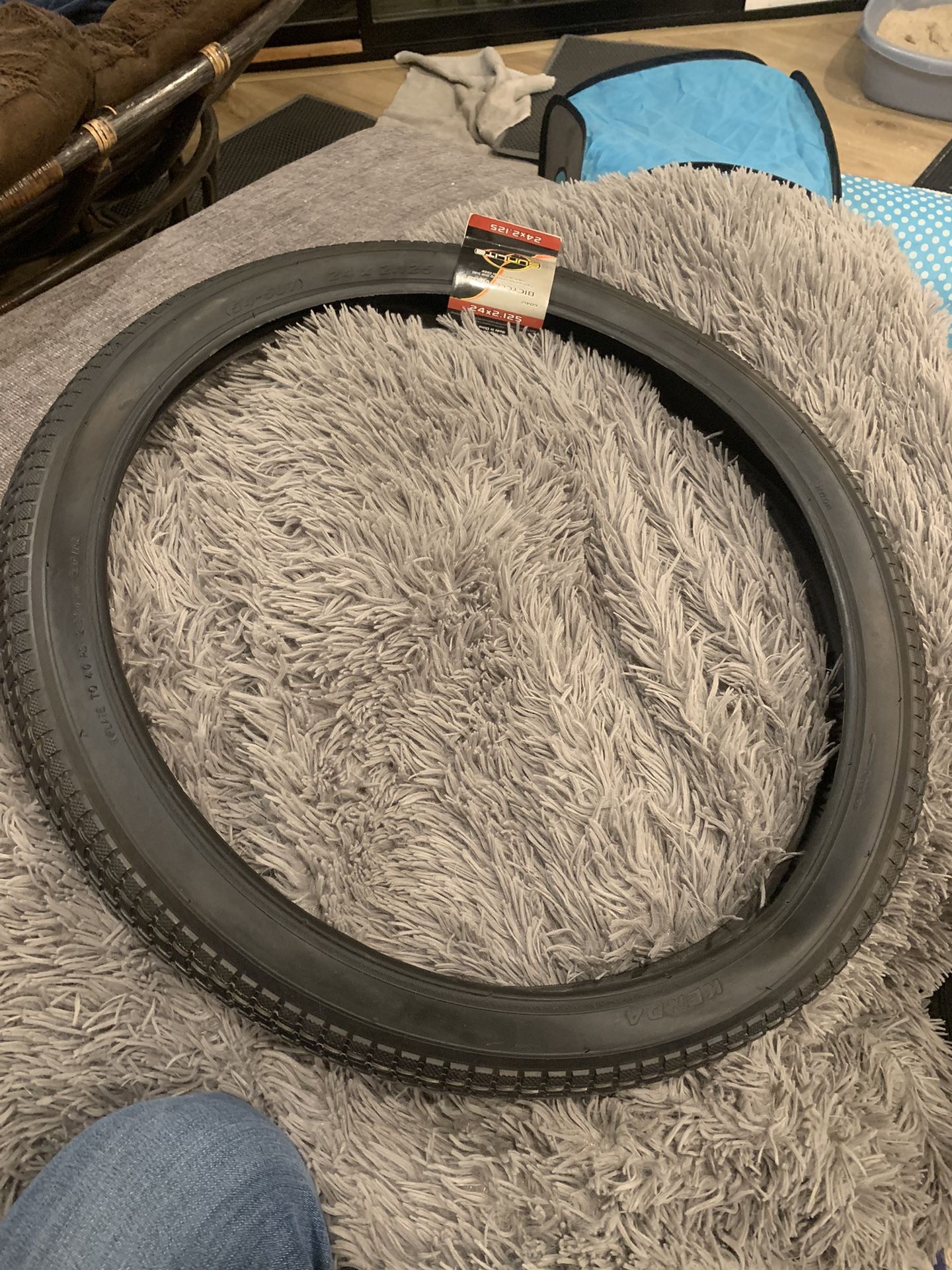 24 x 2.125 Bicycle Tire